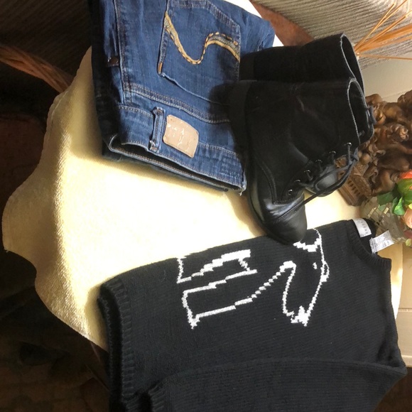 Booties - Picture 2 of 4